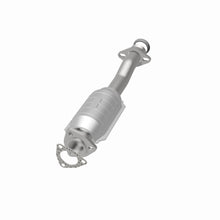 Load image into Gallery viewer, MagnaFlow Exhaust Products 22634 Standard Grade Direct-Fit Catalytic Converter for Select Honda Civic