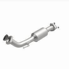 Load image into Gallery viewer, MagnaFlow Exhaust Products 5671988 California CARB Direct-Fit Catalytic Converter for Select Honda Civic