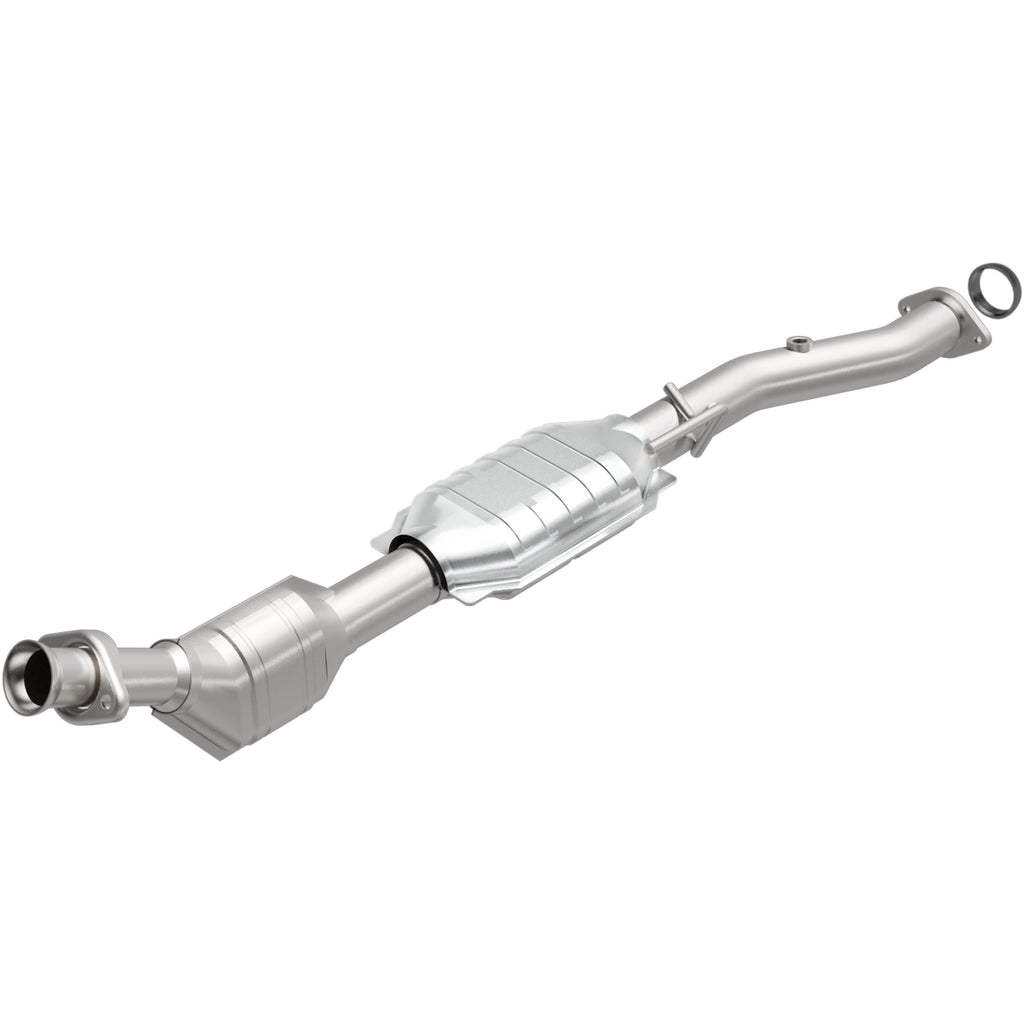 MagnaFlow Exhaust Products 51733 OEM Grade Direct-Fit Catalytic Converter for Select Ford Ranger, Mazda B2500
