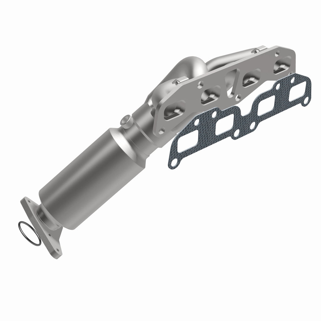 MagnaFlow Exhaust Products 51596 OEM Grade Manifold Catalytic Converter for Select Nissan Frontier, Suzuki Equator