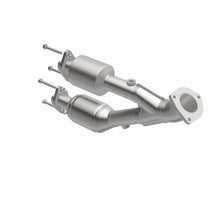 Load image into Gallery viewer, MagnaFlow Exhaust Products 49465 OEM Grade Direct-Fit Catalytic Converter for Select Jeep Cherokee