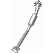 Load image into Gallery viewer, MagnaFlow Exhaust Products 5461914 California CARB Direct-Fit Catalytic Converter for Select Chevrolet Cobalt, Chevrolet HHR, Pontiac G5, Saturn Ion