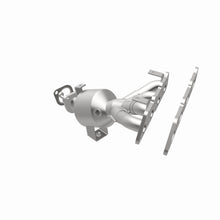 Load image into Gallery viewer, MagnaFlow Exhaust Products 5531429 California CARB Manifold Catalytic Converter for Select Hyundai Accent, Hyundai Veloster, Kia Rio, Kia Soul
