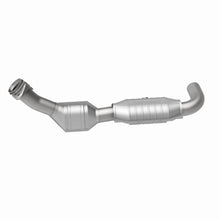 Load image into Gallery viewer, MagnaFlow Exhaust Products 458038 California CARB Direct-Fit Catalytic Converter for Select Ford F-150, Ford F-150 Heritage
