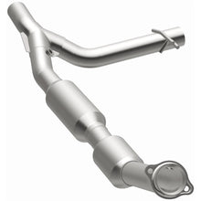 Load image into Gallery viewer, MagnaFlow Exhaust Products 4583412 California CARB Direct-Fit Catalytic Converter for Select Ford F-150