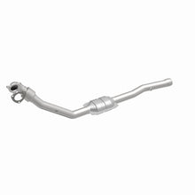 Load image into Gallery viewer, MagnaFlow Exhaust Products 23761 HM Grade Direct-Fit Catalytic Converter for Select Volvo 850, Volvo C70, Volvo S70, Volvo V70