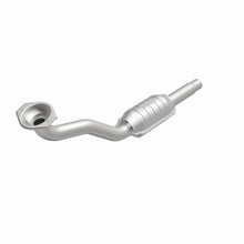 Load image into Gallery viewer, MagnaFlow Exhaust Products 22923 Standard Grade Direct-Fit Catalytic Converter for Select Volkswagen Golf, Volkswagen Jetta