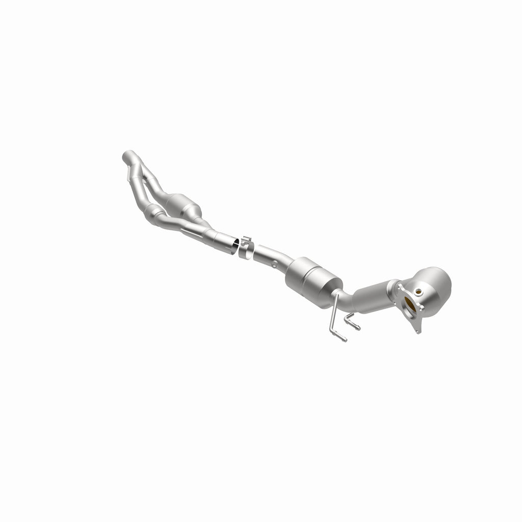 MagnaFlow Exhaust Products 49715 OEM Grade Direct-Fit Catalytic Converter for Select Audi TT, Audi TT Quattro