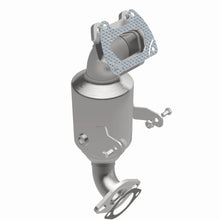 Load image into Gallery viewer, MagnaFlow Exhaust Products 22-192 OEM Grade Manifold Catalytic Converter for Select Ram ProMaster 1500, Ram ProMaster 2500, Ram ProMaster
