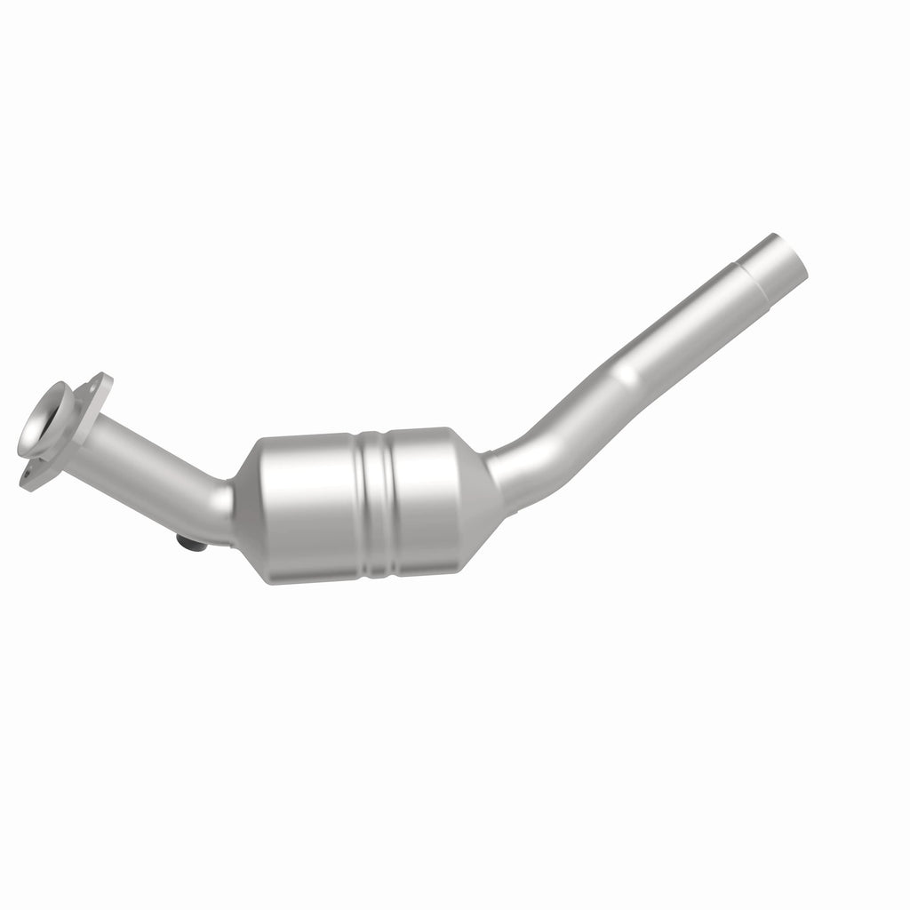 MagnaFlow Exhaust Products 51954 OEM Grade Direct-Fit Catalytic Converter for Select Jaguar XK, Jaguar XKR