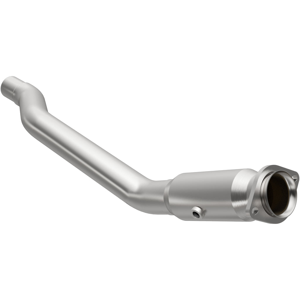 MagnaFlow Exhaust Products 21-579 OEM Grade Direct-Fit Catalytic Converter for Select Jeep Grand Cherokee