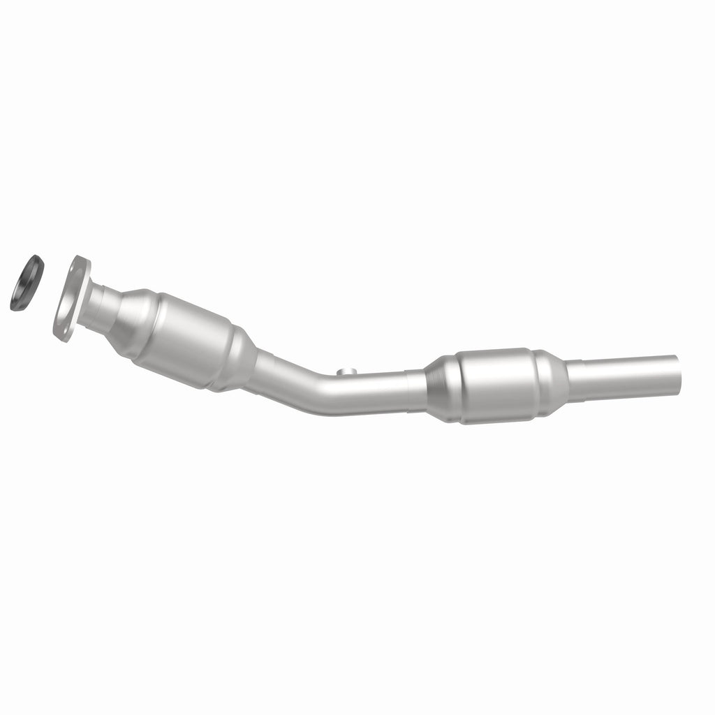 MagnaFlow Exhaust Products 49461 OEM Grade Direct-Fit Catalytic Converter for Select Pontiac Vibe, Toyota Corolla, Toyota Matrix