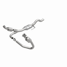 Load image into Gallery viewer, MagnaFlow Exhaust Products 458012 California CARB Direct-Fit Catalytic Converter for Select Dodge Dakota