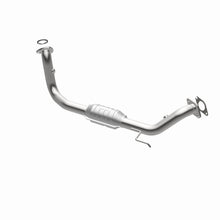 Load image into Gallery viewer, MagnaFlow Exhaust Products 93160 HM Grade Direct-Fit Catalytic Converter for Select Honda Passport, Isuzu Amigo, Isuzu Axiom, Isuzu Rodeo, Isuzu Rodeo Sport