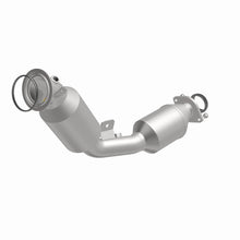 Load image into Gallery viewer, MagnaFlow Exhaust Products 280754 OEM Grade Direct-Fit Catalytic Converter for Select Toyota Sequoia, Toyota Tundra