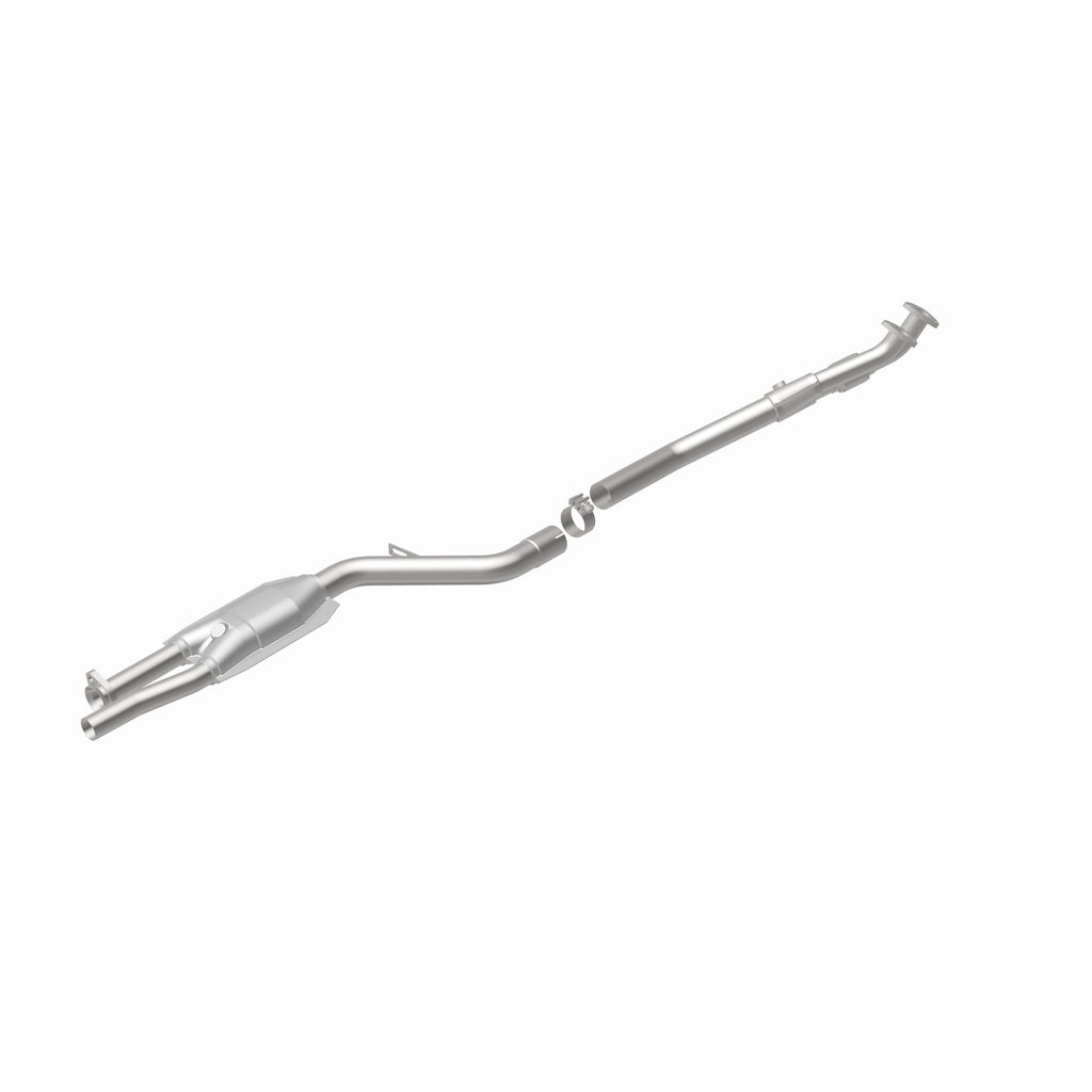MagnaFlow Exhaust Products 23807 Standard Grade Direct-Fit Catalytic Converter for Select BMW 525i