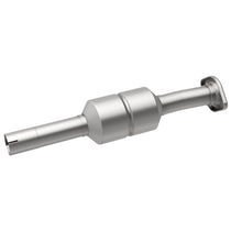 Load image into Gallery viewer, MagnaFlow Exhaust Products 23624 HM Grade Direct-Fit Catalytic Converter for Select Lexus RX330, Lexus RX350, Lexus RX400h, Toyota Highlander