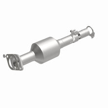 Load image into Gallery viewer, MagnaFlow Exhaust Products 6571924 California CARB Direct-Fit Catalytic Converter for Select Hyundai Accent, Kia Rio