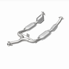 Load image into Gallery viewer, MagnaFlow Exhaust Products 441108 California CARB Direct-Fit Catalytic Converter for Select Ford Mustang