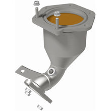 Load image into Gallery viewer, MagnaFlow Exhaust Products 5582128 California CARB Direct-Fit Catalytic Converter for Select Nissan Pathfinder