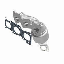 Load image into Gallery viewer, MagnaFlow Exhaust Products 52781 OEM Grade Manifold Catalytic Converter for Select Hyundai Azera, Kia Cadenza, Kia Sedona