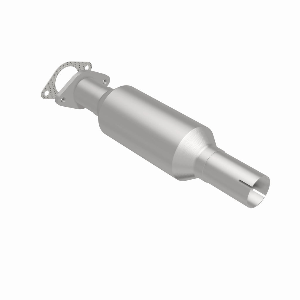 MagnaFlow Exhaust Products 51157 OEM Grade Direct-Fit Catalytic Converter for Select Ford Focus