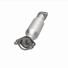 Load image into Gallery viewer, MagnaFlow Exhaust Products 5592426 California CARB Direct-Fit Catalytic Converter for Select Hyundai Santa Fe