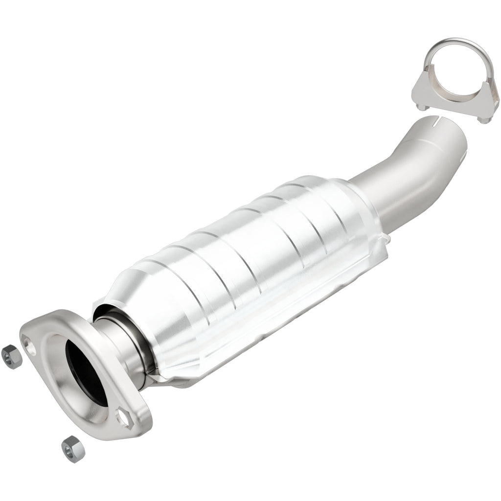 MagnaFlow Exhaust Products 49099 OEM Grade Direct-Fit Catalytic Converter for Select Toyota Sienna