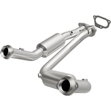 Load image into Gallery viewer, MagnaFlow Exhaust Products 5481682 California CARB Direct-Fit Catalytic Converter for Select Ford Ranger, Mazda B4000