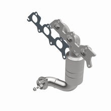 Load image into Gallery viewer, MagnaFlow Exhaust Products 51445 OEM Grade Manifold Catalytic Converter for Select Chrysler Sebring, Dodge Avenger
