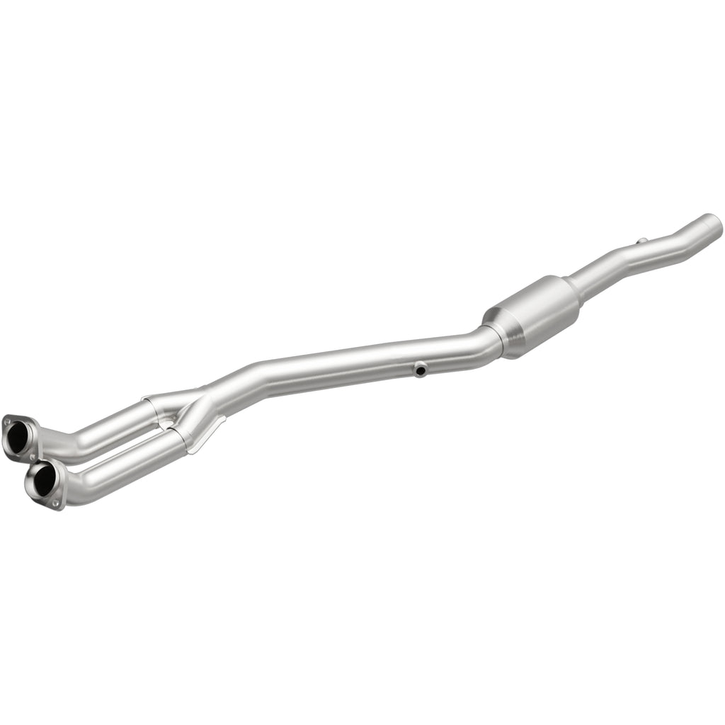MagnaFlow Exhaust Products 4481687 California CARB Direct-Fit Catalytic Converter for Select BMW 840Ci