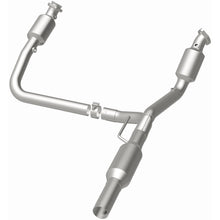 Load image into Gallery viewer, MagnaFlow Exhaust Products 4583497 California CARB Direct-Fit Catalytic Converter for Select Dodge Ram 1500, Dodge Ram 2500, Dodge Ram