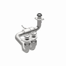 Load image into Gallery viewer, MagnaFlow Exhaust Products 441042 California CARB Direct-Fit Catalytic Converter for Select Toyota MR2 Spyder