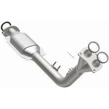 Load image into Gallery viewer, MagnaFlow Exhaust Products 24286 HM Grade Direct-Fit Catalytic Converter for Select Toyota 4Runner