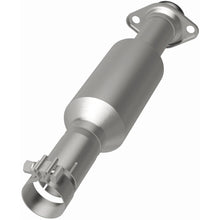 Load image into Gallery viewer, MagnaFlow Exhaust Products 5592518 California CARB Direct-Fit Catalytic Converter for Select Ford Escape, Mercury Mariner