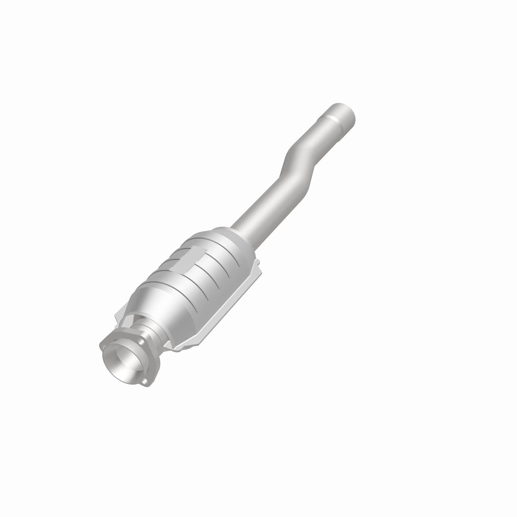 MagnaFlow Exhaust Products 23826 Standard Grade Direct-Fit Catalytic Converter for Select Land Rover Range Rover