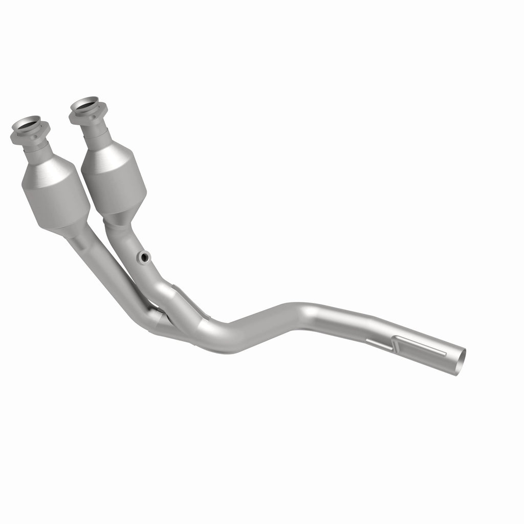MagnaFlow Exhaust Products 24997 HM Grade Direct-Fit Catalytic Converter for Select Jeep Cherokee
