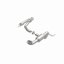 Load image into Gallery viewer, MagnaFlow Exhaust Products 52562 OEM Grade Direct-Fit Catalytic Converter for Select Toyota Tacoma