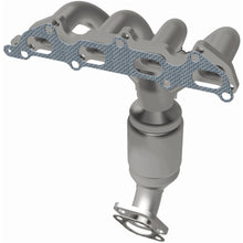 Load image into Gallery viewer, MagnaFlow Exhaust Products 452881 California CARB Manifold Catalytic Converter for Select Kia Rio