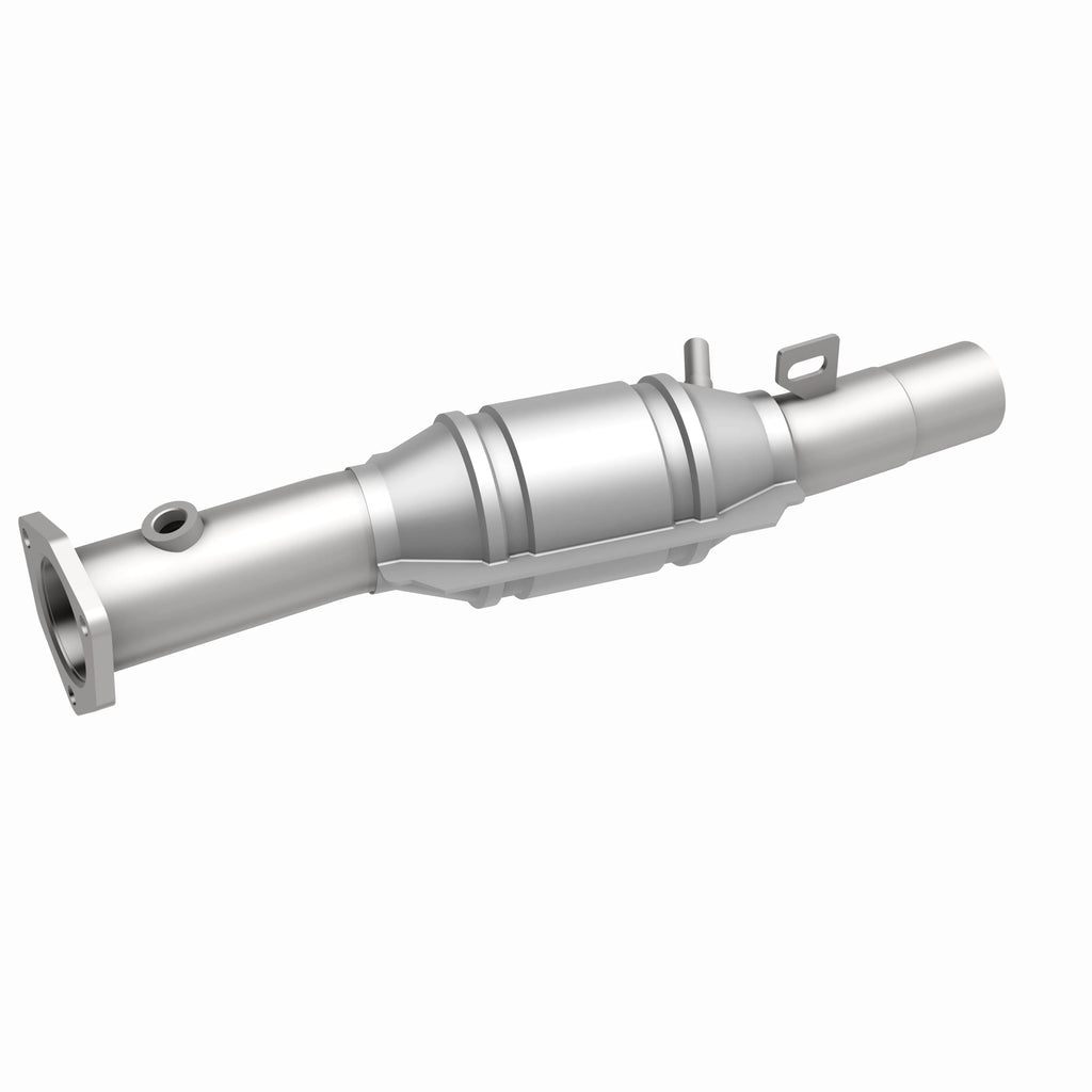 MagnaFlow Exhaust Products 23713 Standard Grade Direct-Fit Catalytic Converter for Select Volkswagen Golf, Volkswagen Jetta