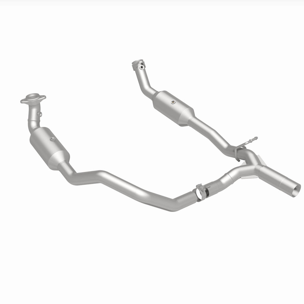MagnaFlow Exhaust Products 280014 OEM Grade Direct-Fit Catalytic Converter for Select Ford E-350 Super Duty, Ford E-450 Super Duty