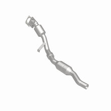 Load image into Gallery viewer, MagnaFlow Exhaust Products 441094 California CARB Direct-Fit Catalytic Converter for Select Audi Allroad Quattro, Audi S4