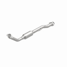 Load image into Gallery viewer, MagnaFlow Exhaust Products 4481145 California CARB Direct-Fit Catalytic Converter for Select Ford Ranger