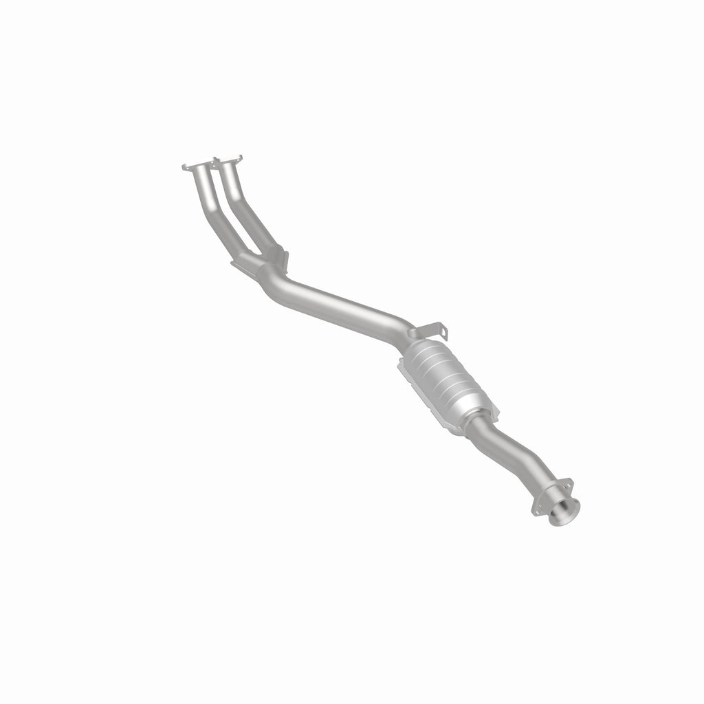 MagnaFlow Exhaust Products 93684 Standard Grade Direct-Fit Catalytic Converter for Select BMW 850CSi, BMW 850Ci, BMW 850i