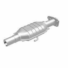 Load image into Gallery viewer, MagnaFlow Exhaust Products 3322447 California CARB Direct-Fit Catalytic Converter for Select Buick Electra, Buick LeSabre, Buick Riviera, Cadillac Brougham, Cadillac Commercial Chassis, Cadillac DeVille, Cadillac Eldorado, Cadillac Fleetwood, Cadillac