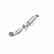 Load image into Gallery viewer, MagnaFlow Exhaust Products 280468 OEM Grade Direct-Fit Catalytic Converter for Select Toyota Prius, Toyota Prius AWD-e, Toyota Prius Prime