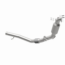 Load image into Gallery viewer, MagnaFlow Exhaust Products 21-958 OEM Grade Direct-Fit Catalytic Converter for Select Jeep Wrangler