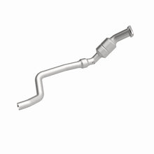 Load image into Gallery viewer, MagnaFlow Exhaust Products 5561584 California CARB Direct-Fit Catalytic Converter for Select Chrysler 300, Dodge Charger, Dodge Magnum