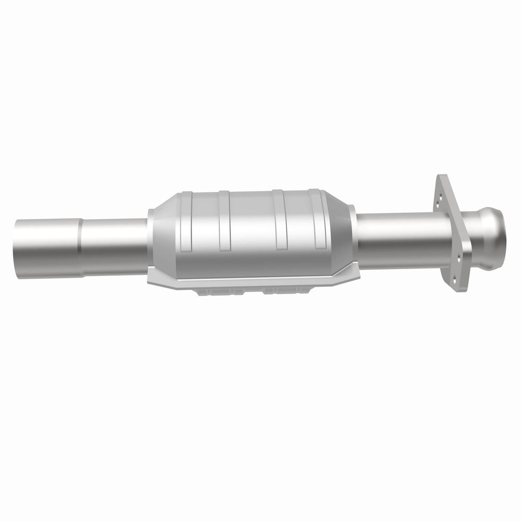 MagnaFlow Exhaust Products 93485 Standard Grade Direct-Fit Catalytic Converter for Select Chevrolet S10 Blazer, GMC Jimmy, Oldsmobile Bravada
