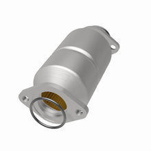 Load image into Gallery viewer, MagnaFlow Exhaust Products 338656 California CARB Direct-Fit Catalytic Converter for Select Geo Prizm